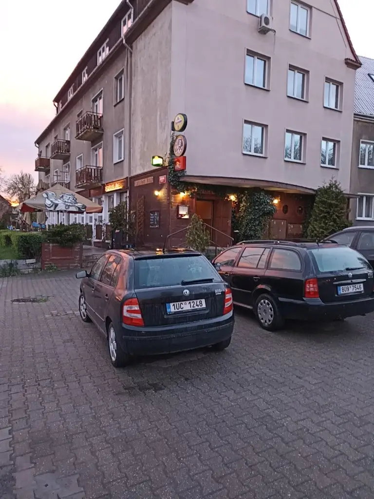 Pavel Bartoš_Restaurace Nudle_Litvínov_review