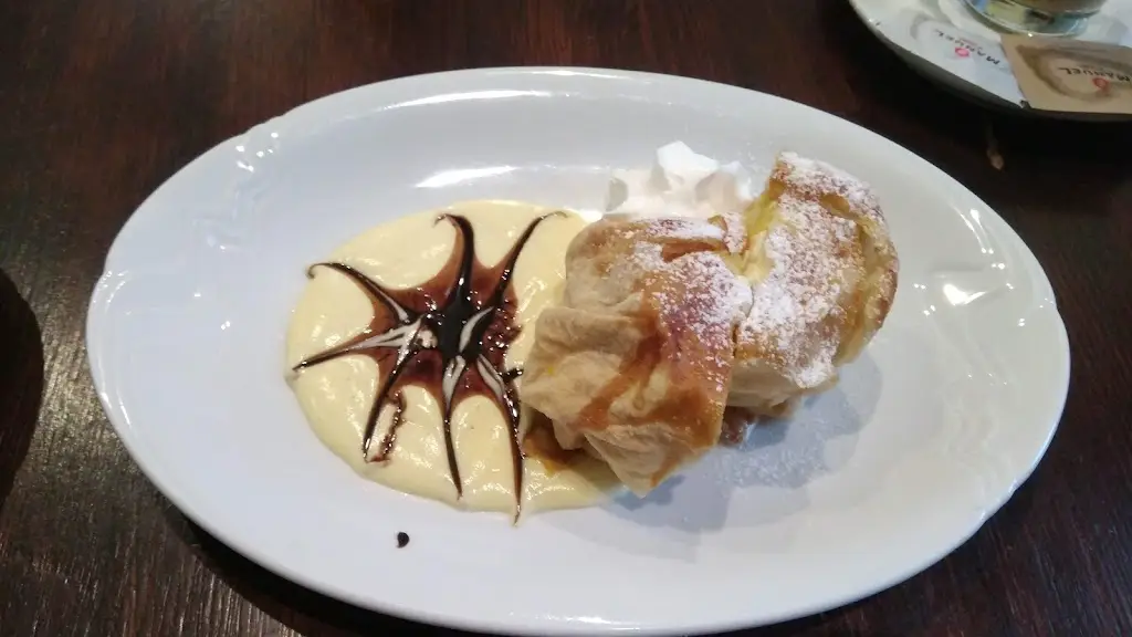 Martin Staněk_Mikráč_Litvínov_review