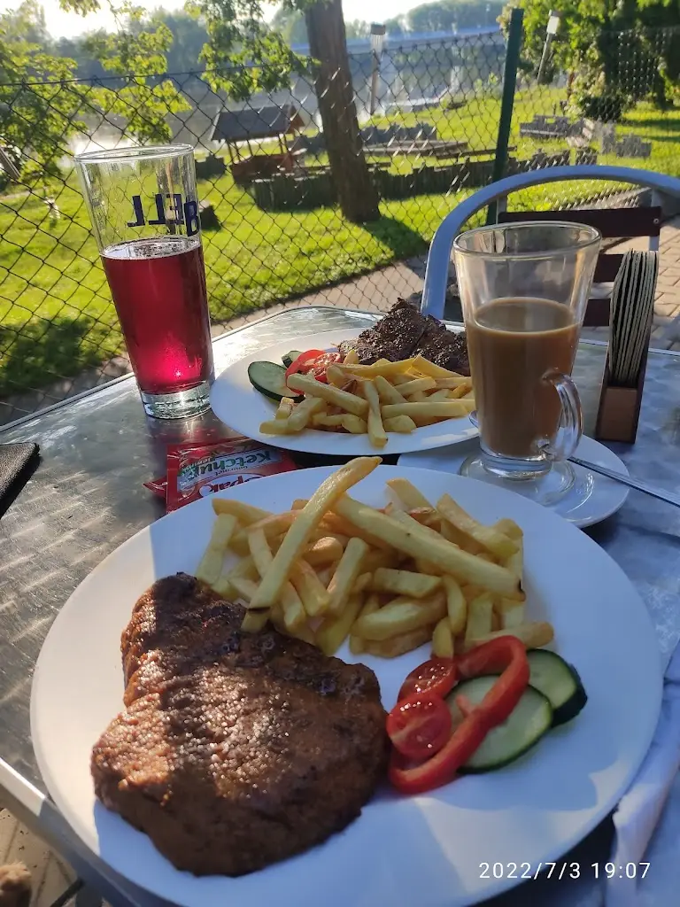 Občerstvení Long Beach_Štětí_slider_image_2