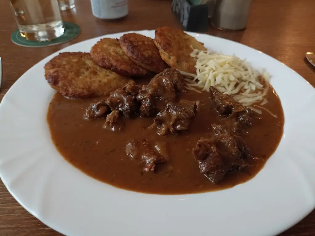 Restaurace Radnice_Třebenice_slider_image_3