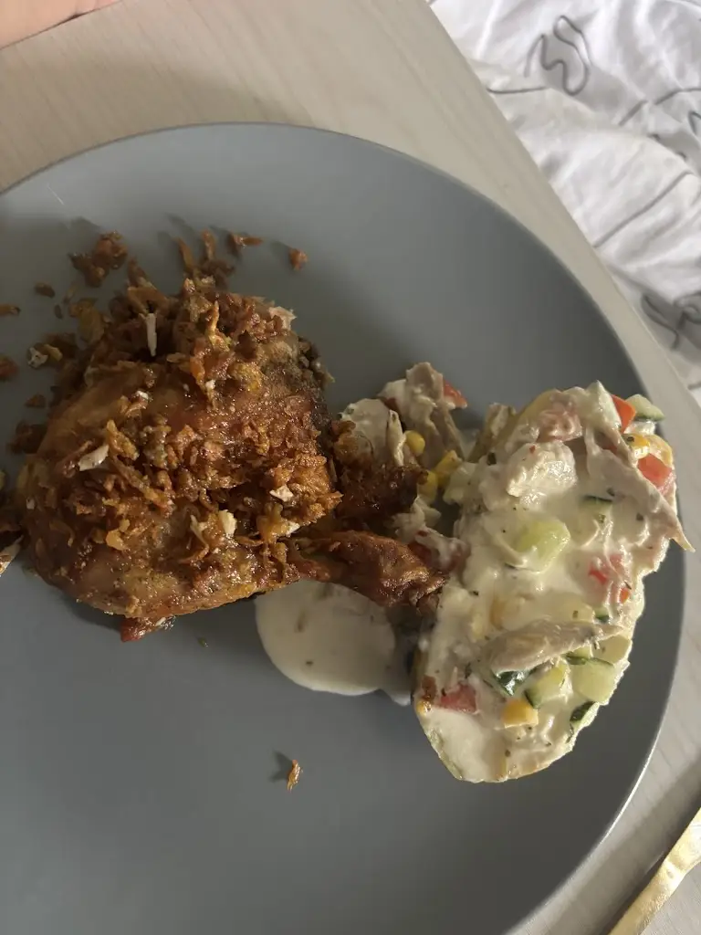 Kristýna Cerhová_Roosters BBQ_Údlice_review