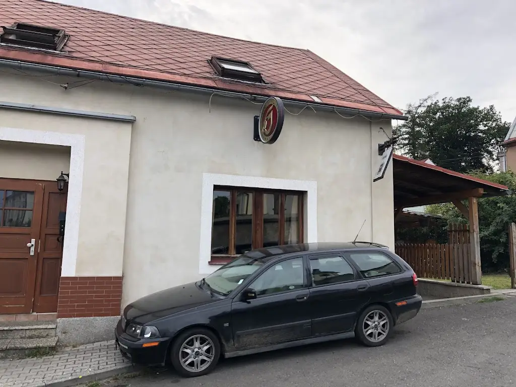 joerg ceral_Restaurace Klub_Velký Šenov_review