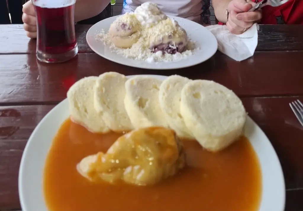 Bohumil Souček_Restaurace Adonis_Velké Březno_recensione