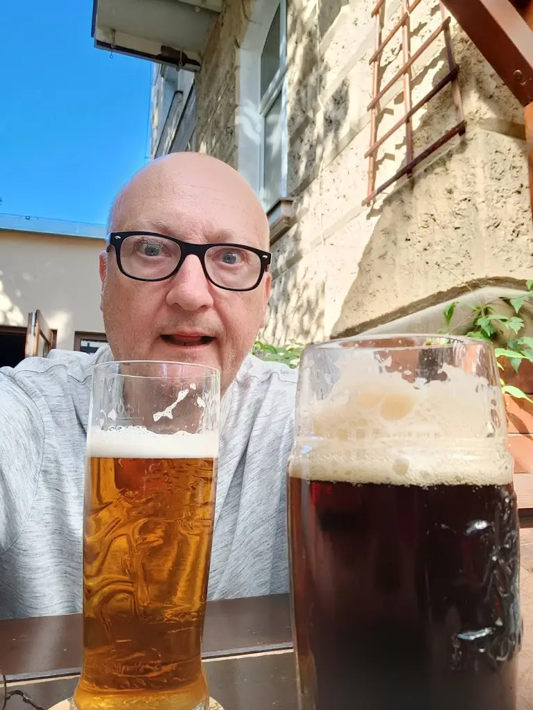 Jean-Luc D_Hospůdka U Černé kočky_Teplice_review