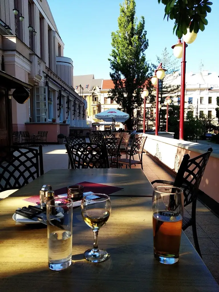 Krušnohorský Maskaron restaurant in Teplice