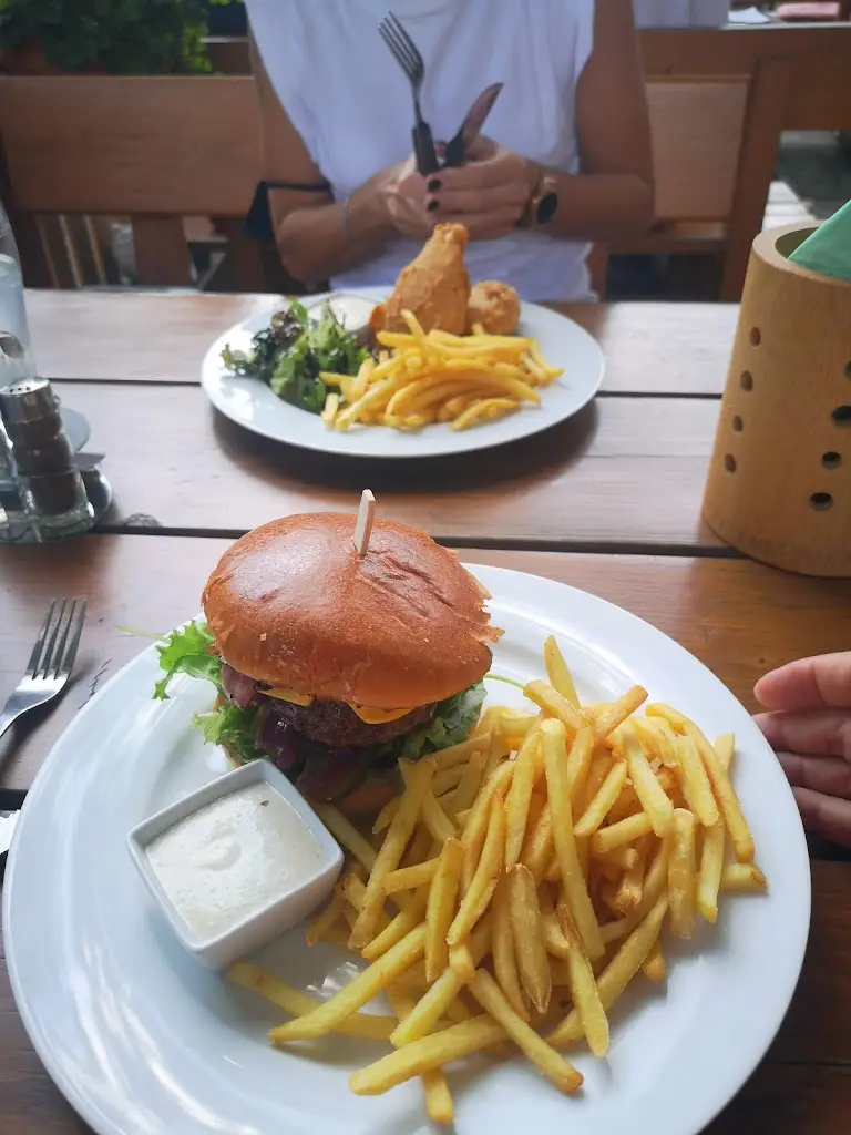 Menu_Hospůdka u veselýho mandlu_Teplice_image_2