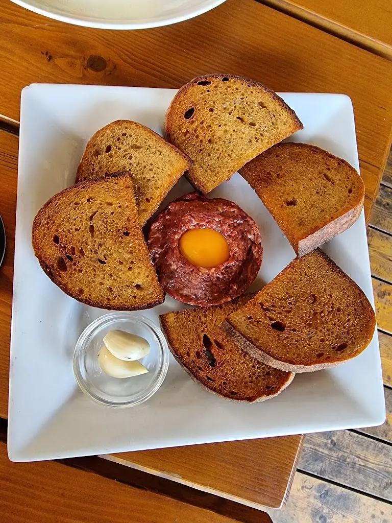 Artem Shoobovych_Hospůdka u veselýho mandlu_Teplice_review