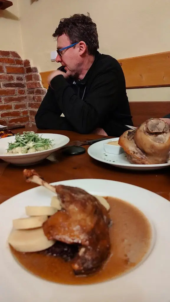 David Hayes_Hospůdka u veselýho mandlu_Teplice_review