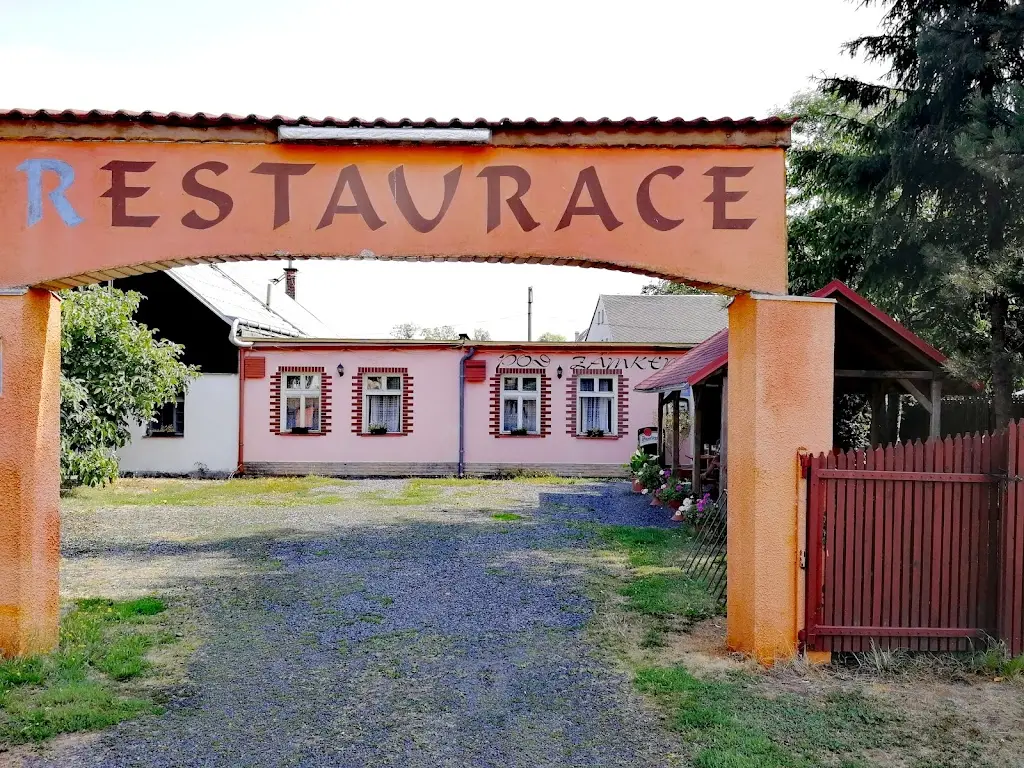 Restaurace Pod zámkem ristorante a Šluknov