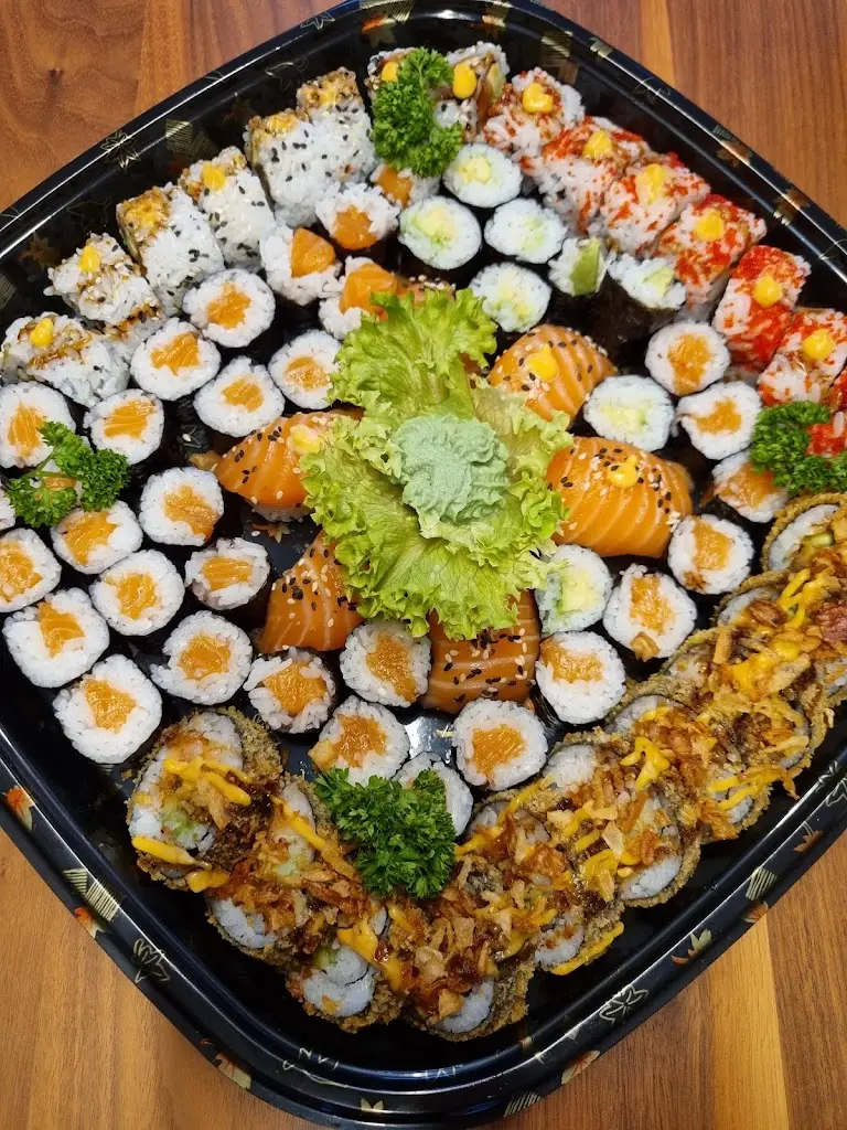 Frank Martin_Asian Bistro & Sushi Bar Rožany_Šluknov_review