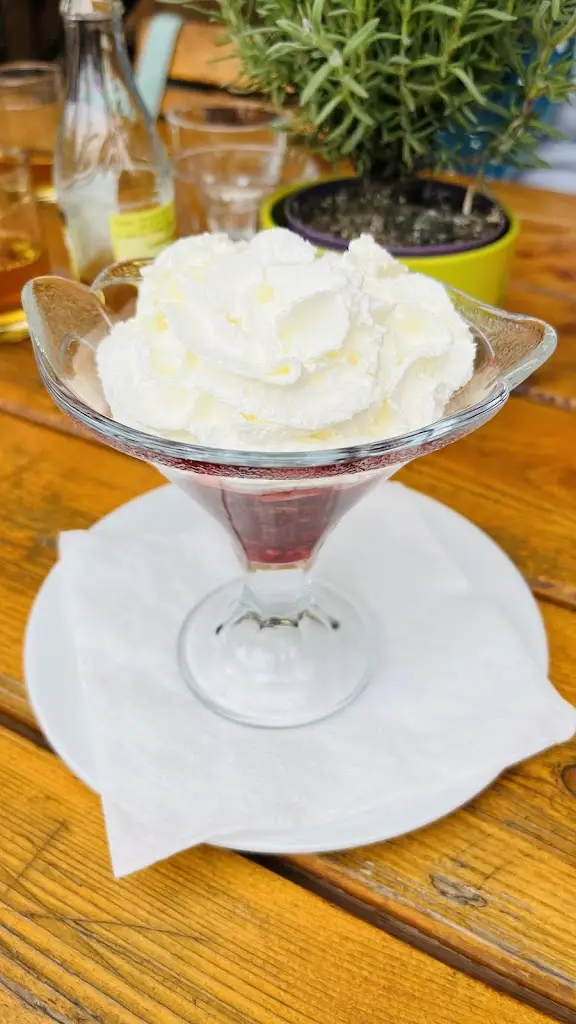 Oliver Seidl_Hotel Racek_Úštěk_review