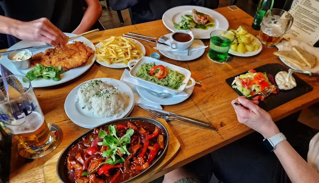 Plzeňka Hangár_Strakonice_slider_image_3