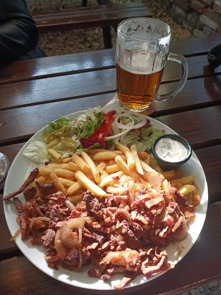 Restaurace Šanovská Kovárna_Zabrušany_slider_image_2