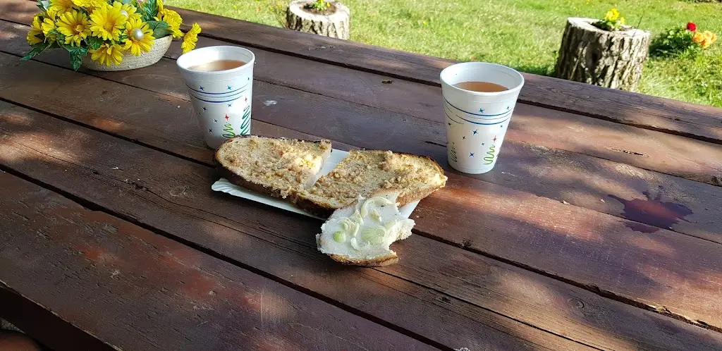 jiří pospíšil_Odpočívadlo u Hajtmanů_Bánov_review