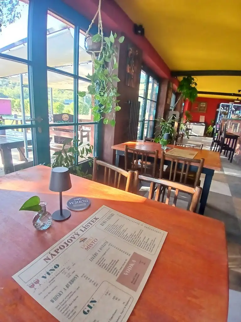 Dobré Místo Újezdec_Bánov_slider_image_1