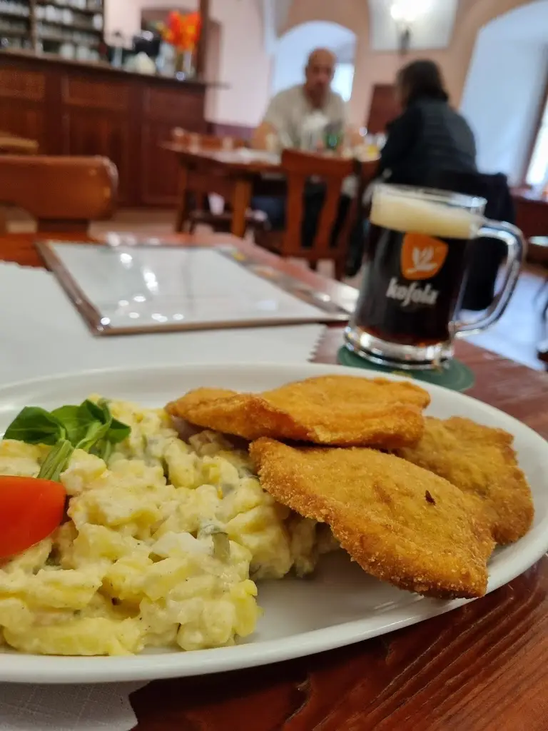 ZÁMEČEK STRÁNÍ_Bánov_slider_image_3