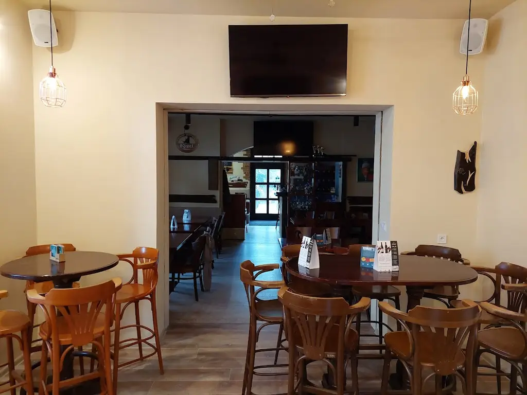 Pivní Bar Hříbek_Žatec_slider_image_3