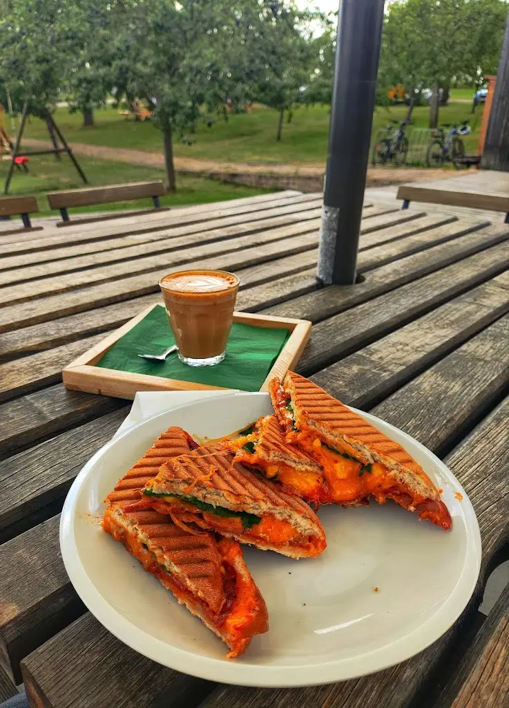 Peter Ganoczy (Gandzi)_Bistro Na Kopci_Bojkovice_review