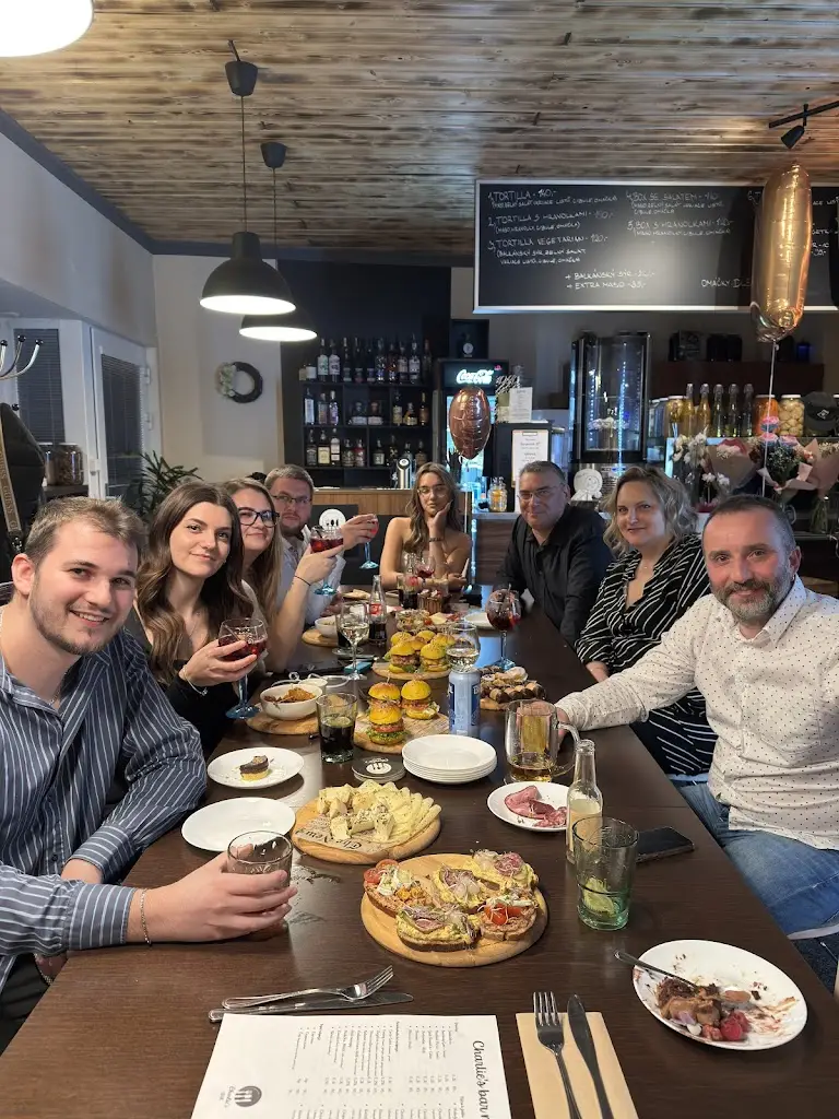 Gabriela Ranglova_Charlie's Bistro_Strakonice_review