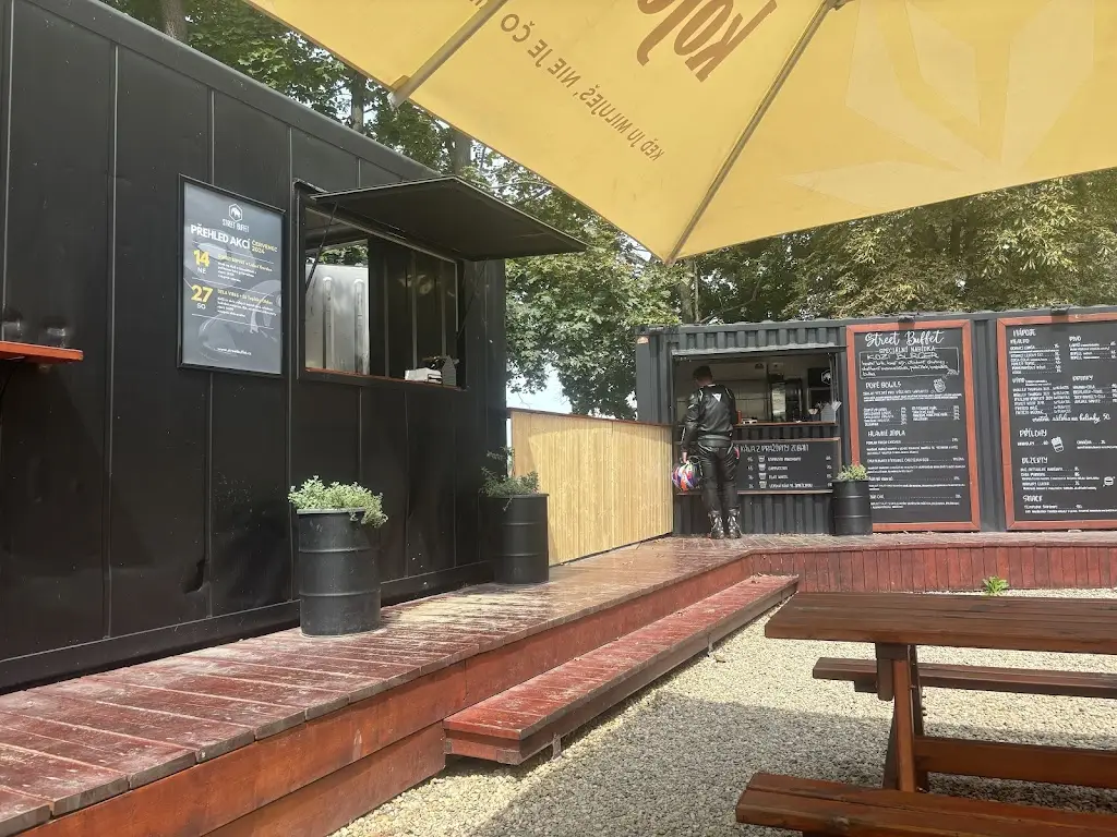 Street Buffet restaurant in Roudnice nad Labem