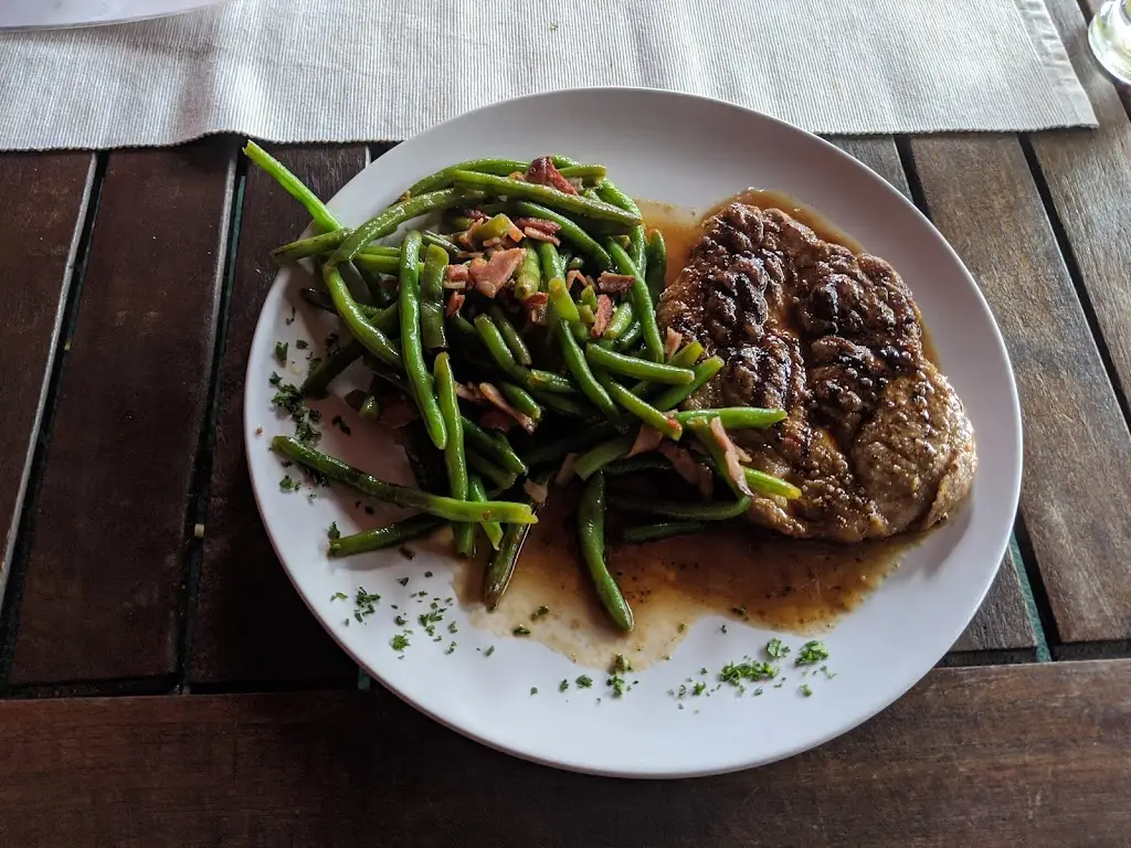 Restaurace RENDA_Roudnice nad Labem_slider_image_2
