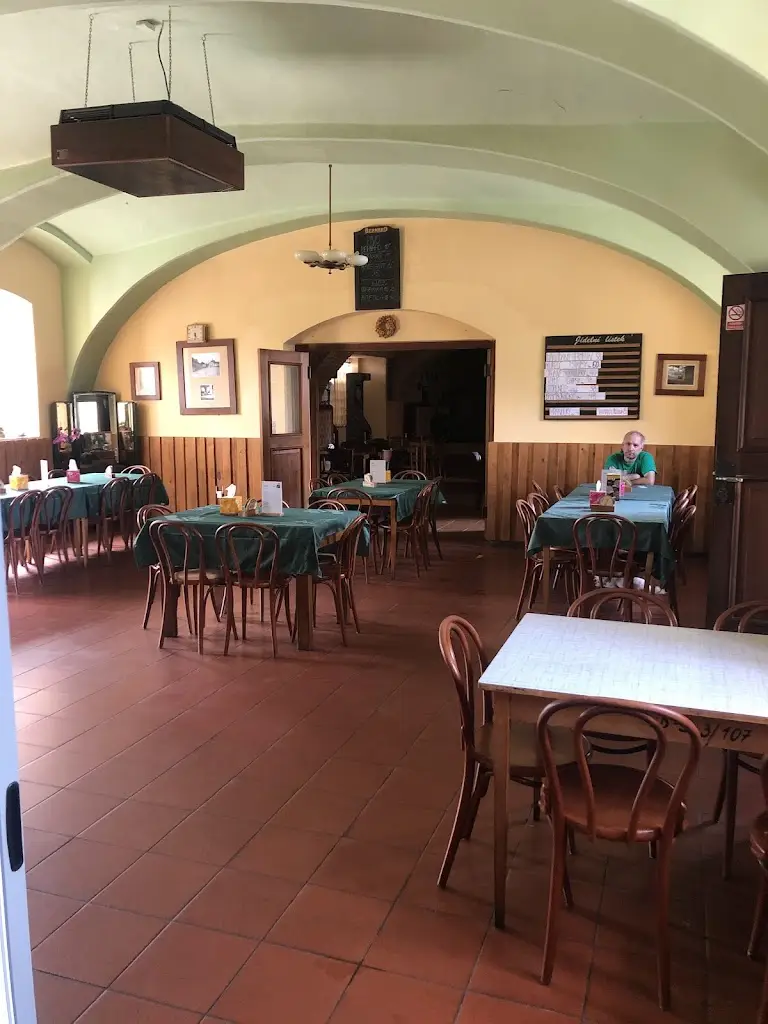 Petr Krpeš_Hospoda U Šebestů_Studená_review