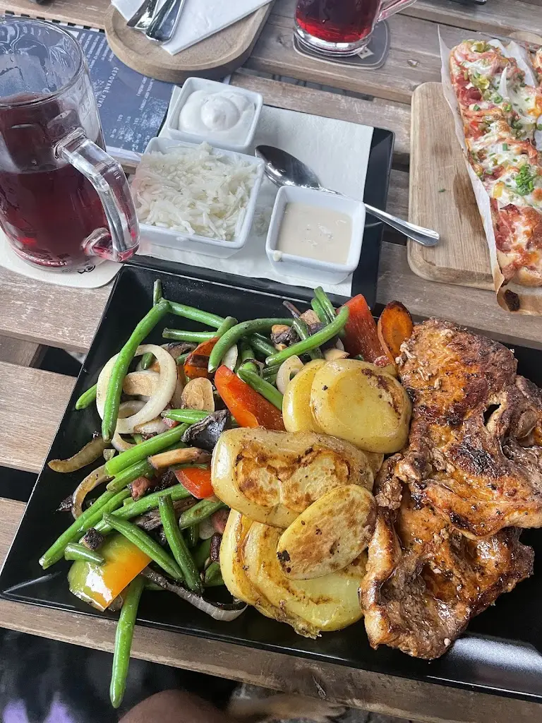 Denisa Rezková_Bistro BOUDA Boršice_Boršice_review