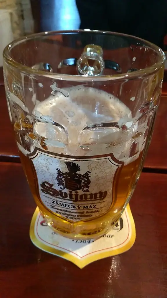 David Janík_Restaurace U Zámku_Březolupy_review