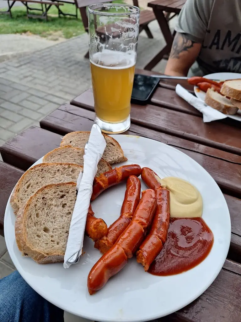 Milan Jurik_Hospůdka Šenk 