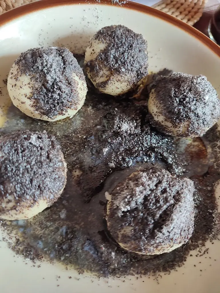 Eliška Hrbáčková_Restaurace Elko_Hvozdná_review