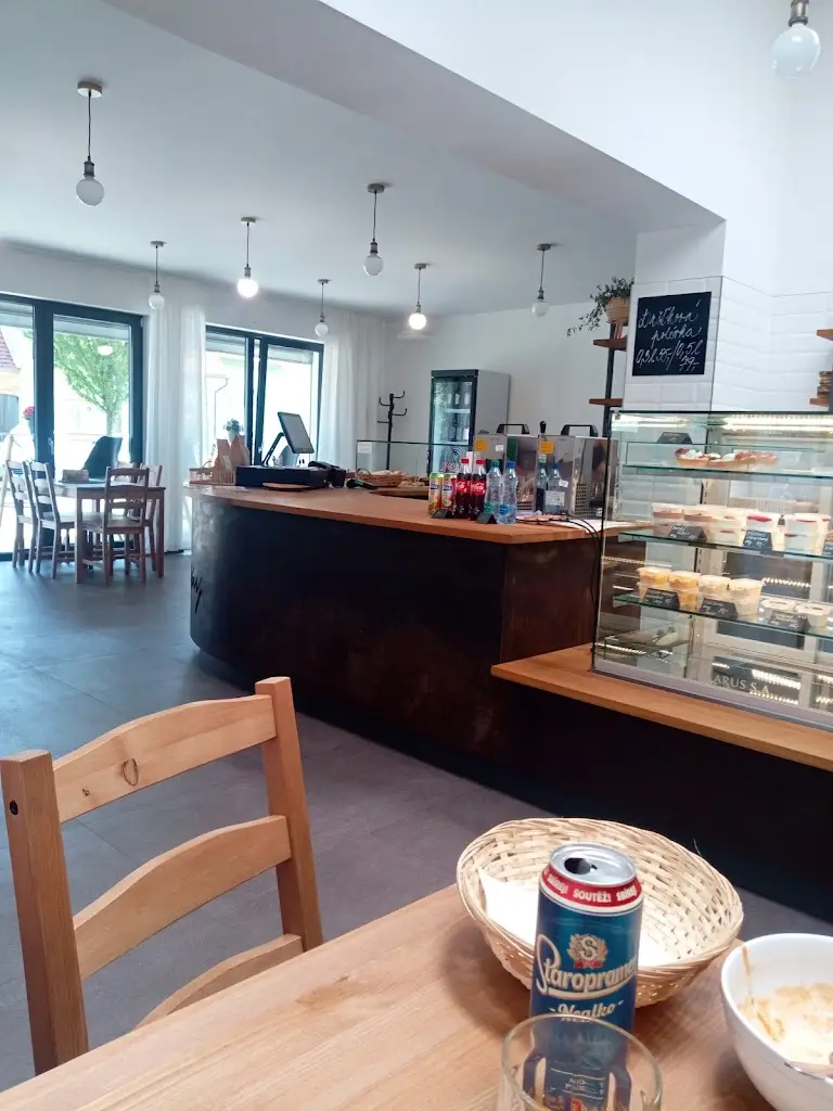 Bistro...by the way_Hluk_slider_image_3