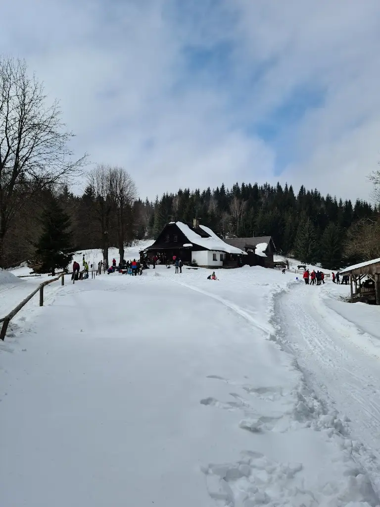 Zdeněk Vykoukal_Valašské okénko_Horní Bečva_review