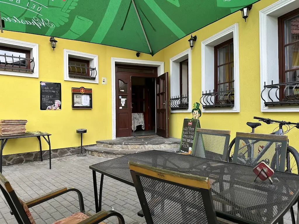 Restaurant a Bar Berchtold ristorante a Buchlovice