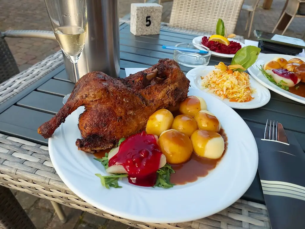 Menu_Restauracja Karolinka_Karolinka_image_5