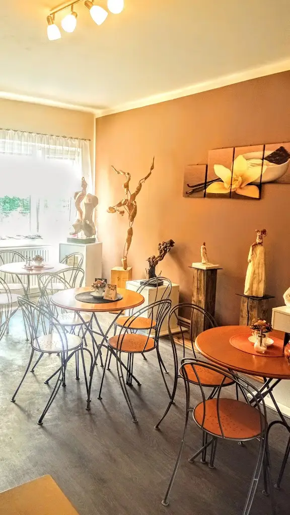 Cukrárna u školy ristorante a Hošťálková