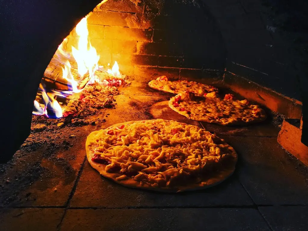 Pizzerie IL - CANE_Kelč_slider_image_3