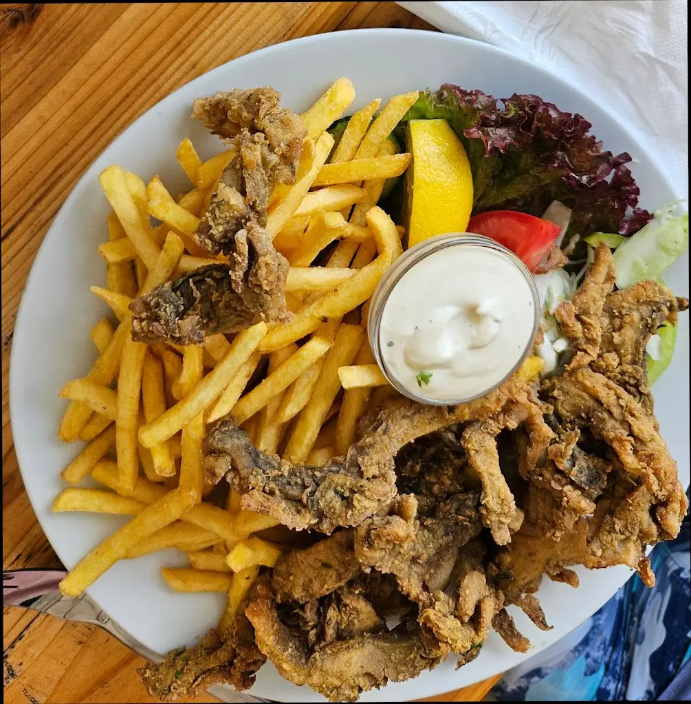 Mirek Vostrý_U kapličky_Suchdol nad Lužnicí_review