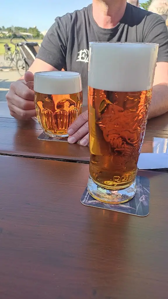 Stanislava Konečná_Hospůdka U Ježka_Nedakonice_review