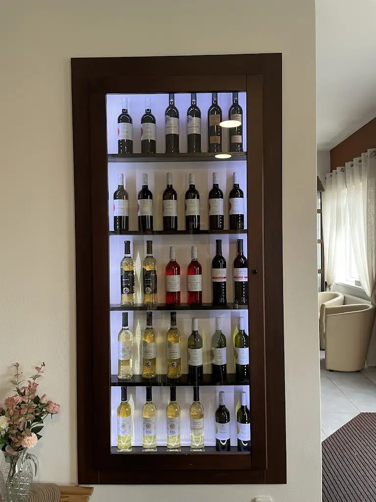 Kavárna a Vinárna Pokec restaurant in Koryčany