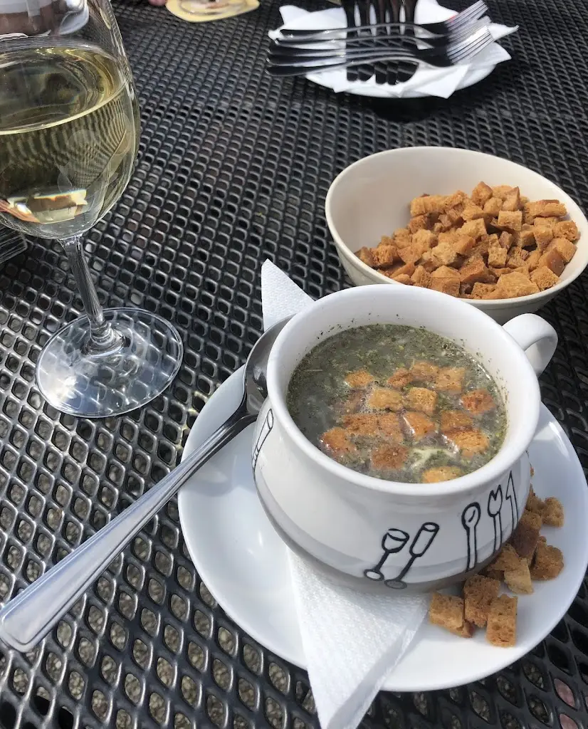 Aleks K_Hotel Savary_Nivnice_review