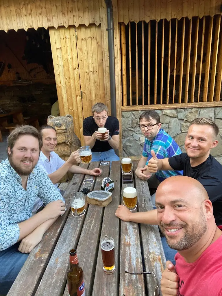 Gustav Gustafsson_Cafe Bar 66_Nivnice_review