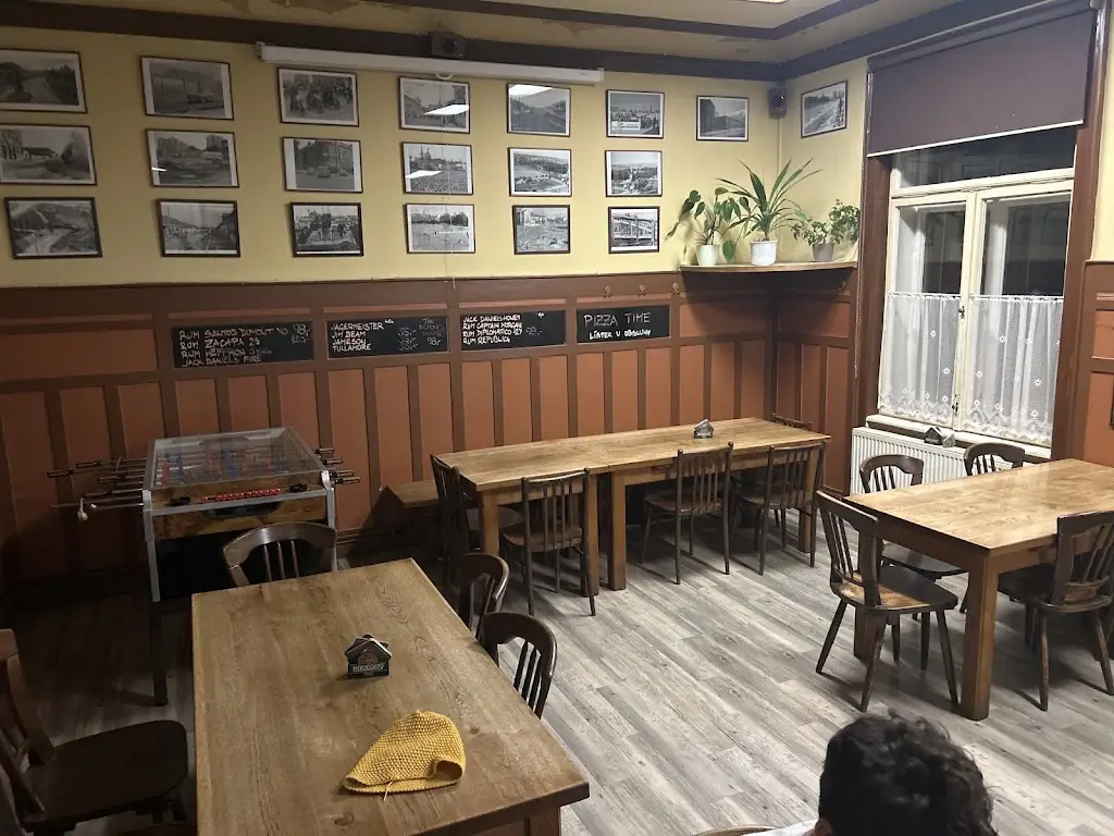 Tomáš Smutný_Hospůdka Na Schůdkách_Kroměříž_review