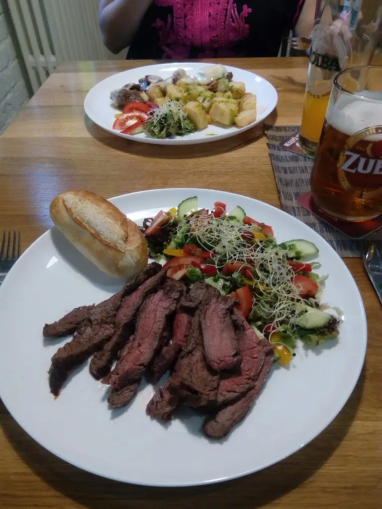 Menu_Restaurace Myslivna Kroměříž_Kroměříž_immagine_3