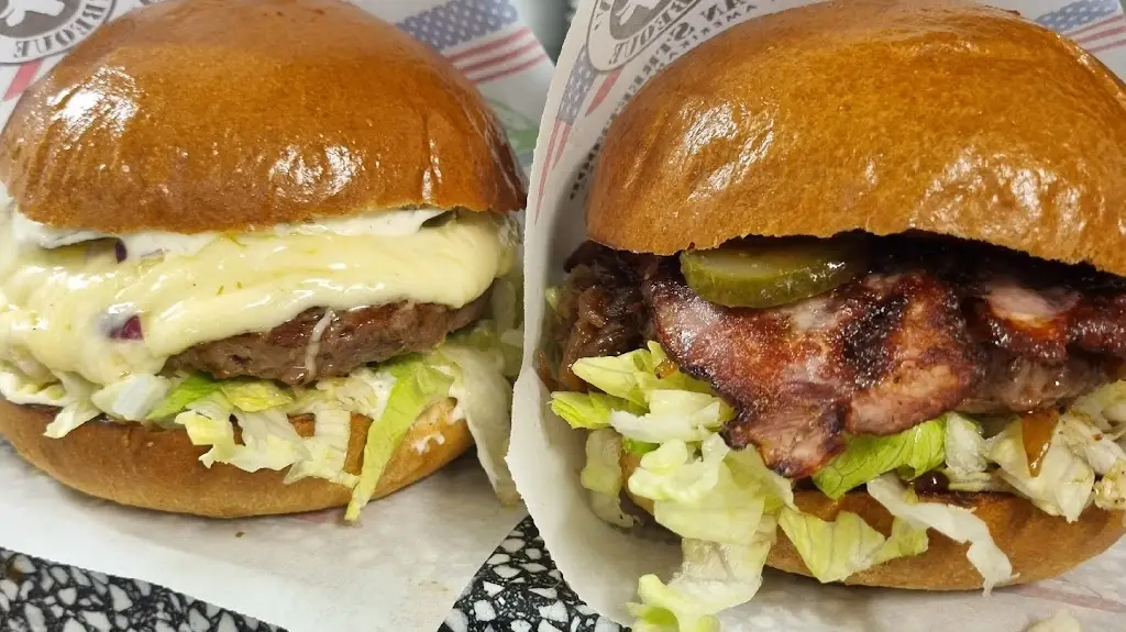 Burger & Mexican Grill CHIHUAHUA_Kroměříž_slider_image_3