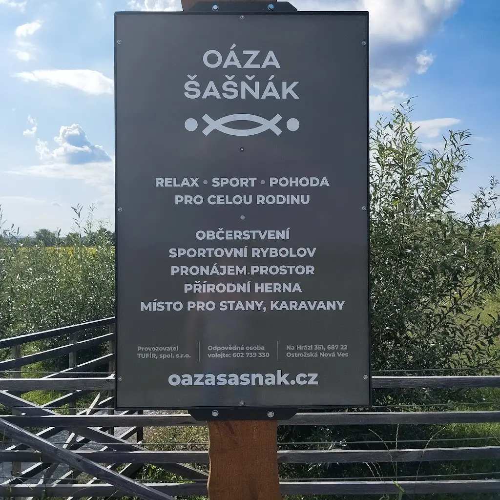 Jan Kollar_Oáza Šašňák_Ostrožská Nová Ves_review