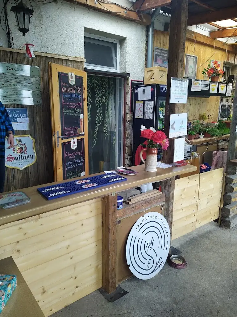 Menu_Hospůdka Na peróně_Ostrožská Nová Ves_image_1