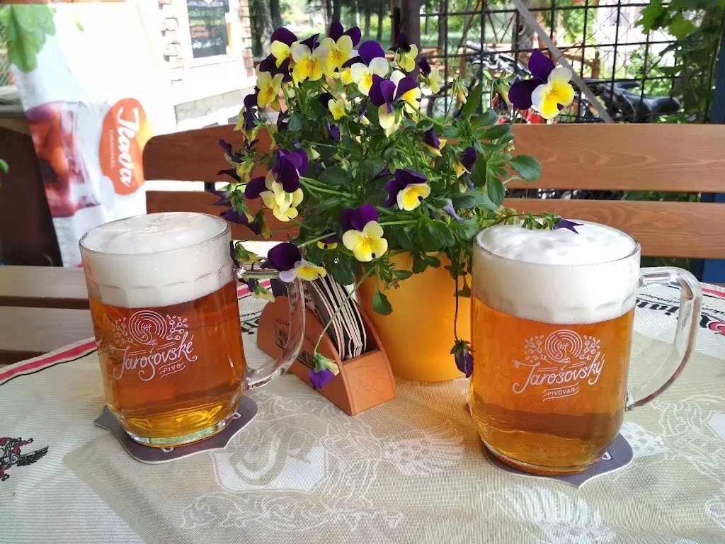 Hospůdka Na peróně_Ostrožská Nová Ves_slider_image_2