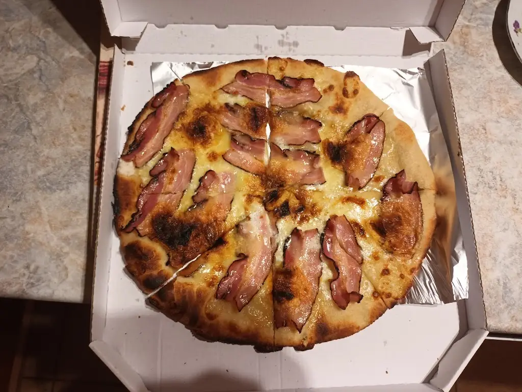 Víťa Jílek_Pizzerie u Zvonu_Nový Hrozenkov_review