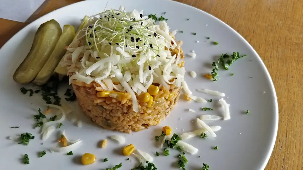 Lubor Kolářík_Holešovská Kozlovna_Holešov_review