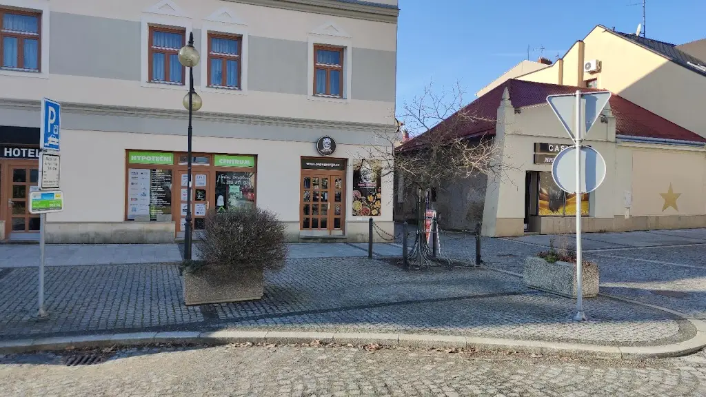 Papa George Holešov_Holešov_slider_image_2